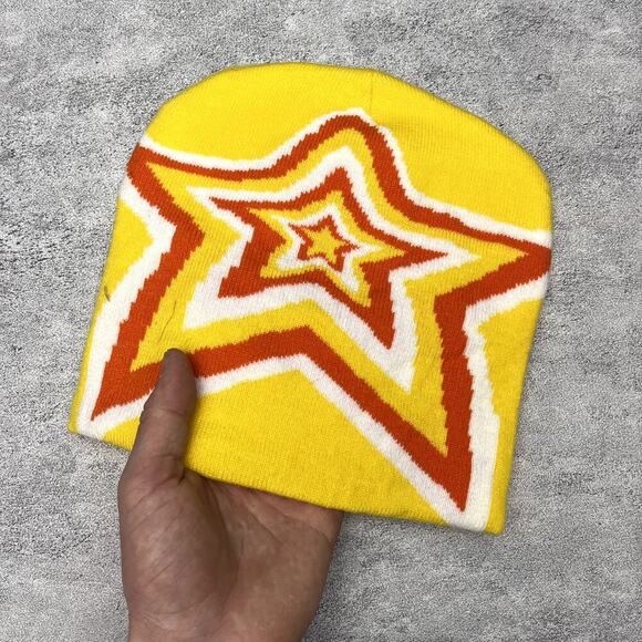Y2k 2000s yellow star retro beanie - Picture 2 of 7